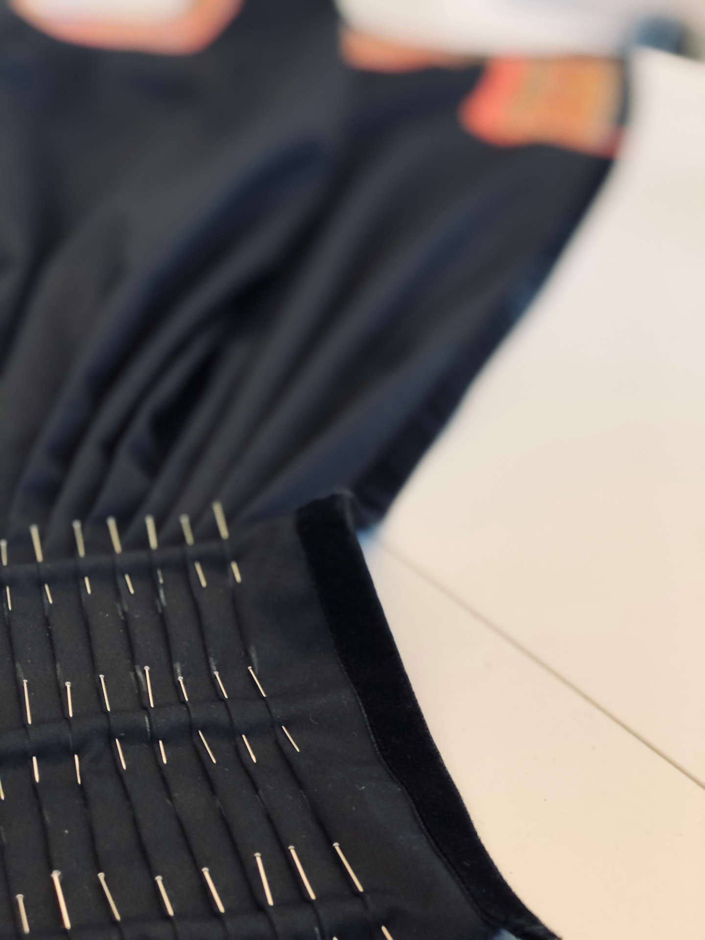 Detalj av stakken under sying